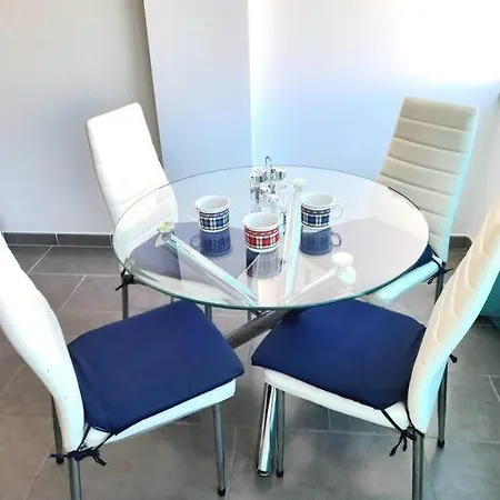 Apartamento Mango 200mtpraia דירה *